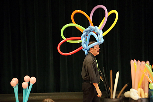 Dale Obrochta wearing balloon hat from balloon show Art of Inflation